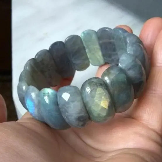 Bracelet en Labradorite - Elegance