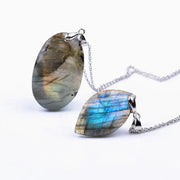 Collier en Labradorite - Harmonie et Inspiration