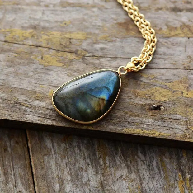 Pendentif en Labradorite - Elégance